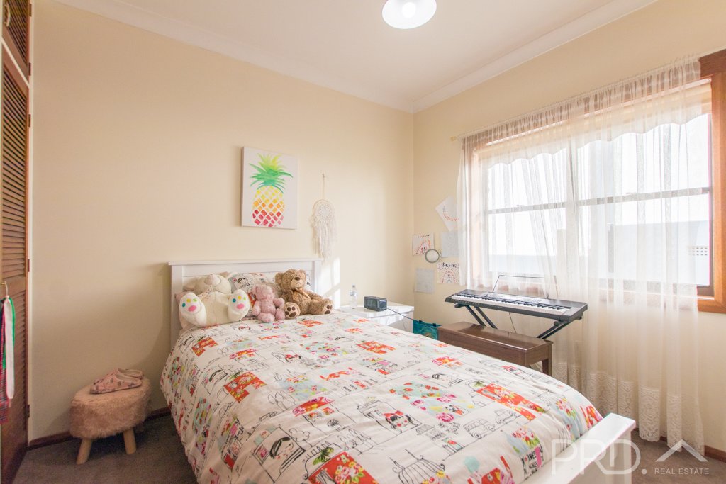 13 Highland Avenue TUMUT 13