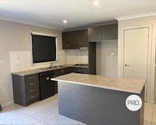 13 Hillsborough Avenue SHEPPARTON 2