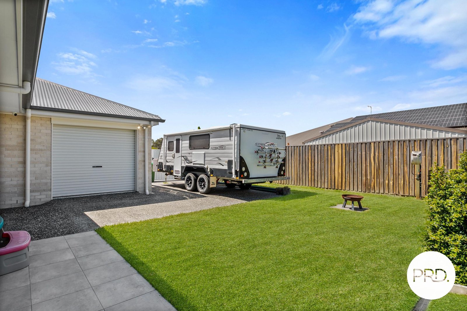 13 Hines Street WALLOON 24