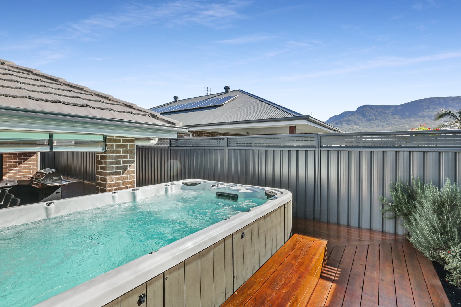 13 Hobbs Street HORSLEY 11