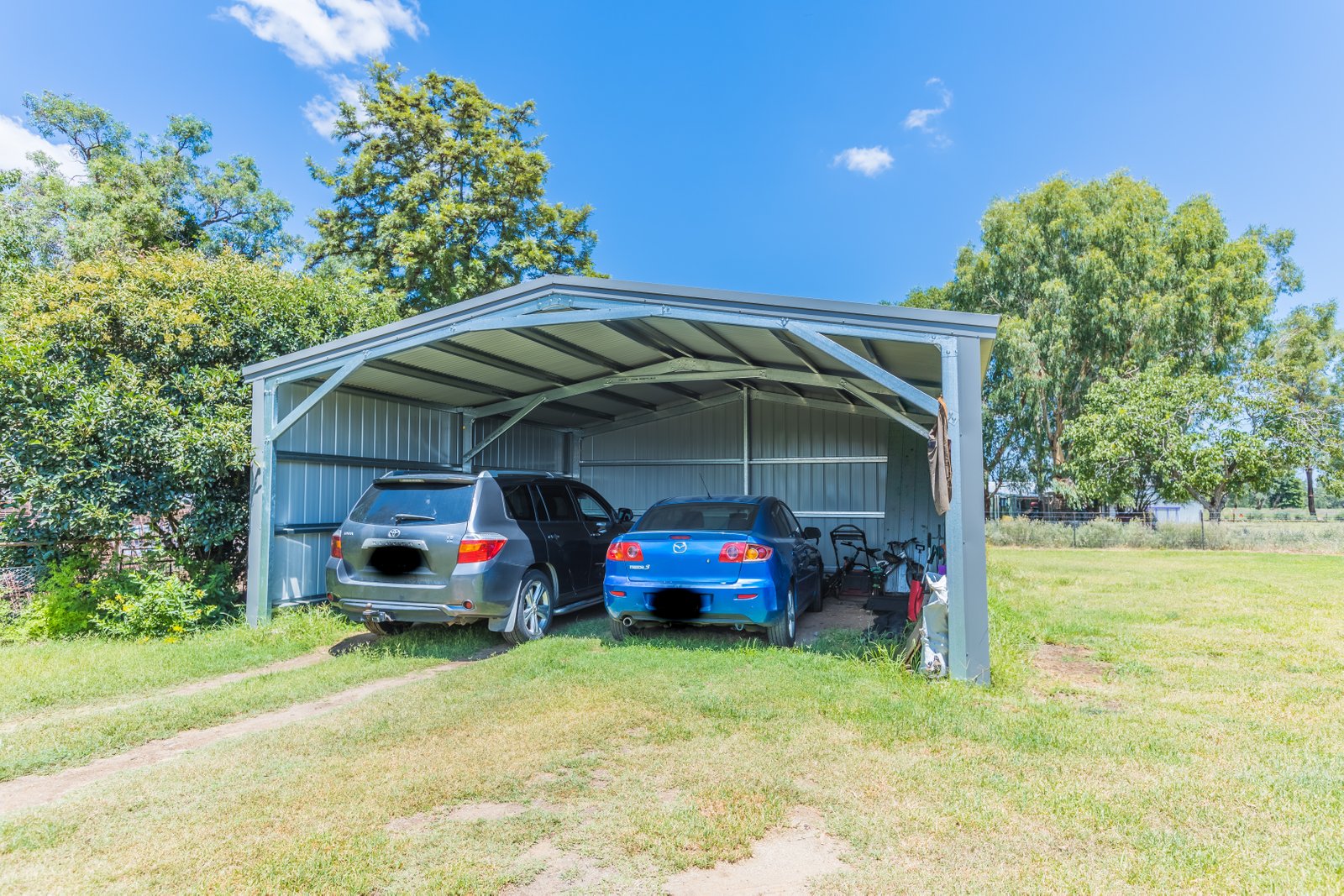 13 Holroyd Street TAMWORTH 15