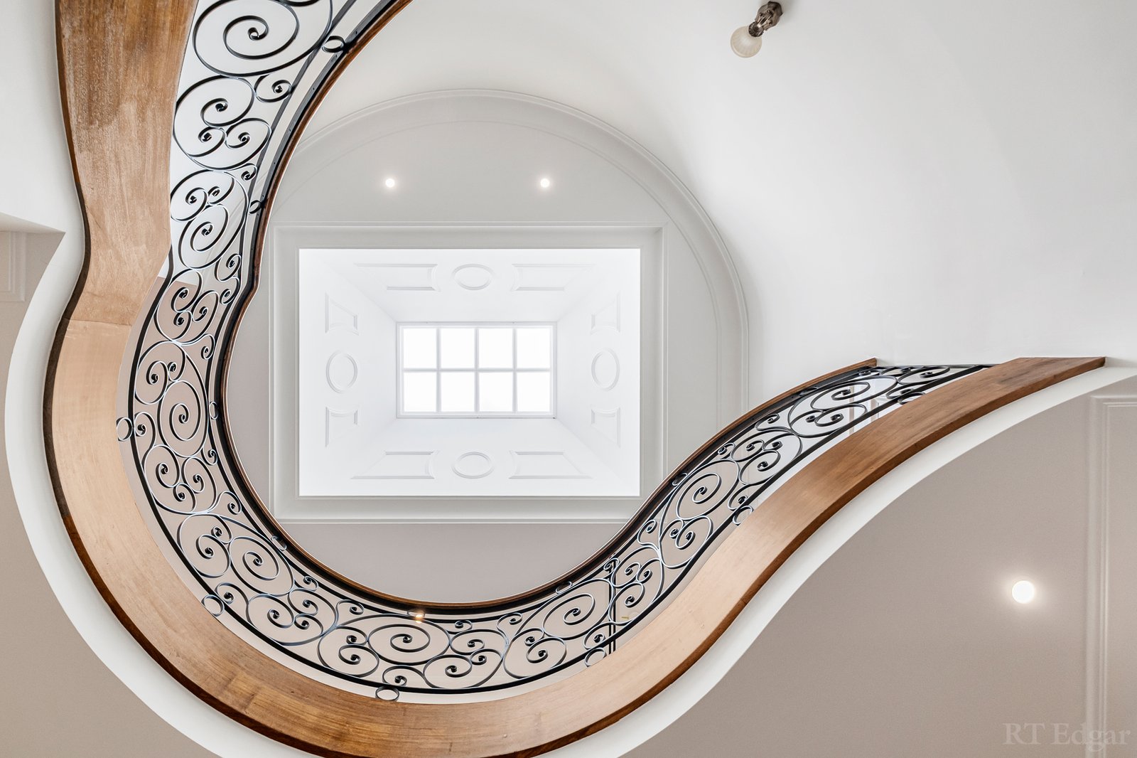 Real Estate and Property in 13 Hopetoun Avenue, Canterbury, VIC