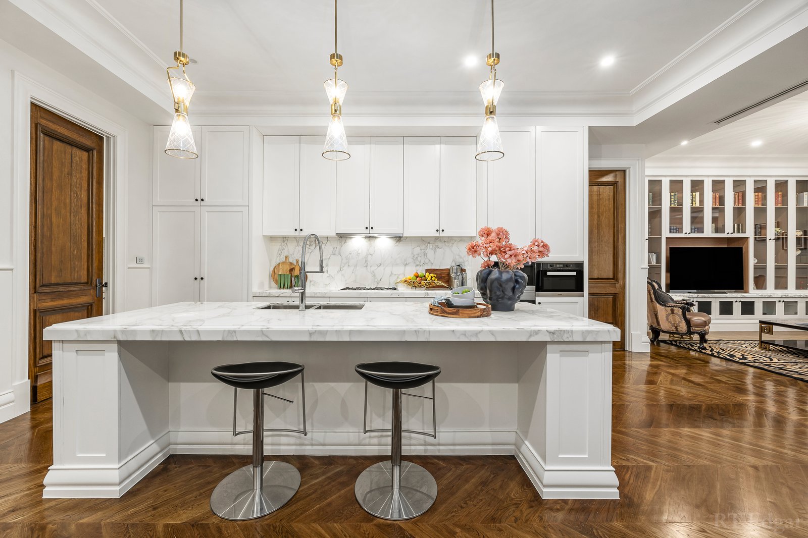 Real Estate and Property in 13 Hopetoun Avenue, Canterbury, VIC