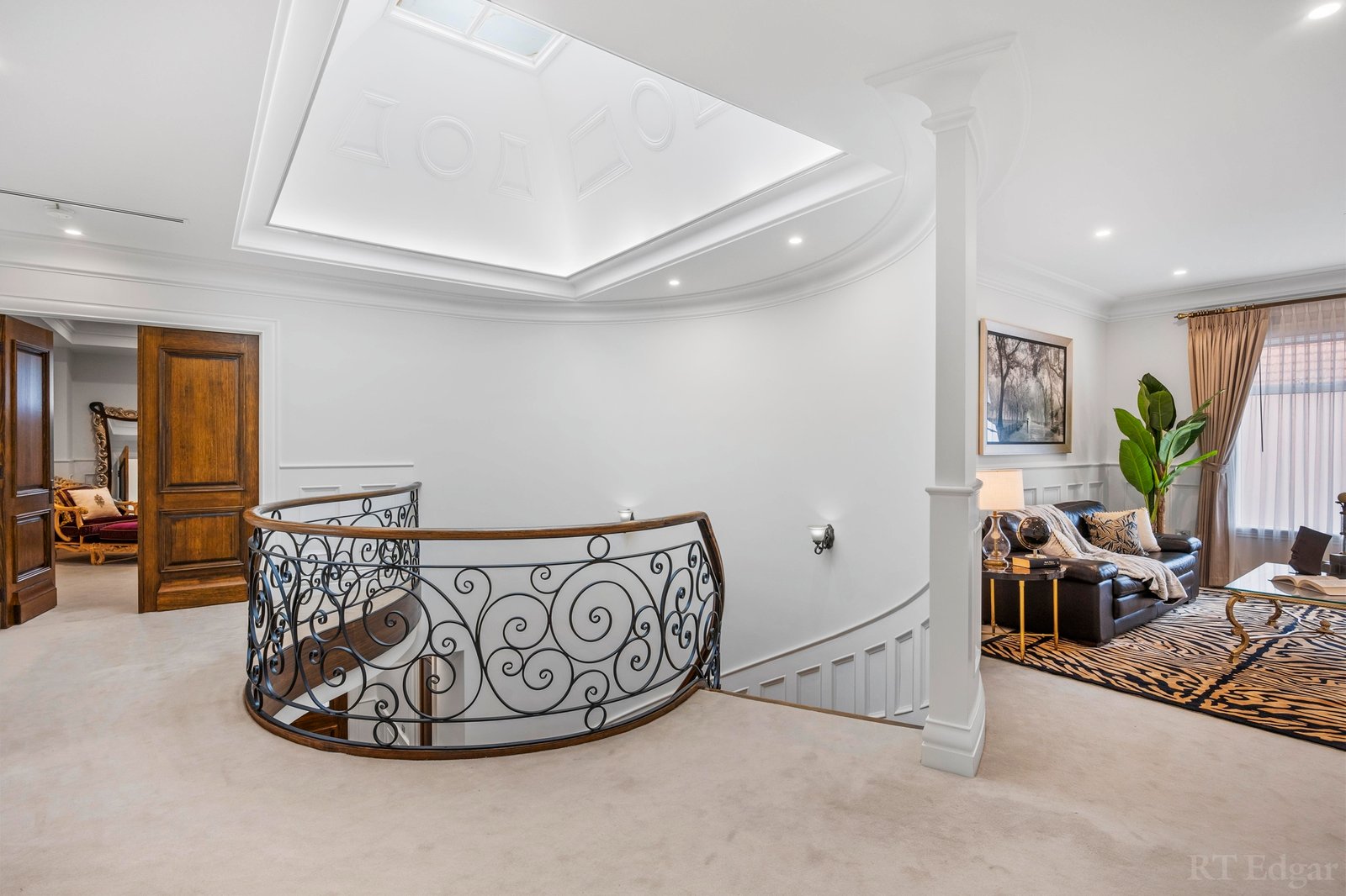 Real Estate and Property in 13 Hopetoun Avenue, Canterbury, VIC