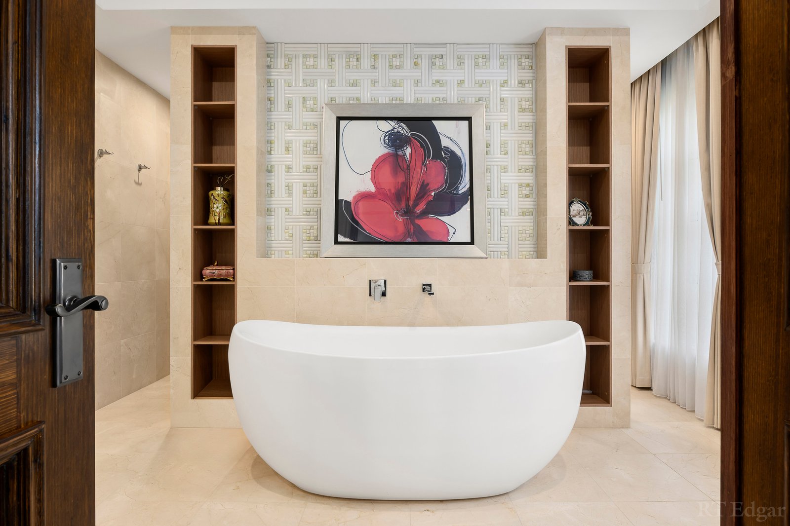 Real Estate and Property in 13 Hopetoun Avenue, Canterbury, VIC