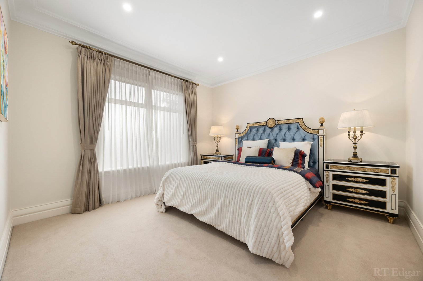 Real Estate and Property in 13 Hopetoun Avenue, Canterbury, VIC