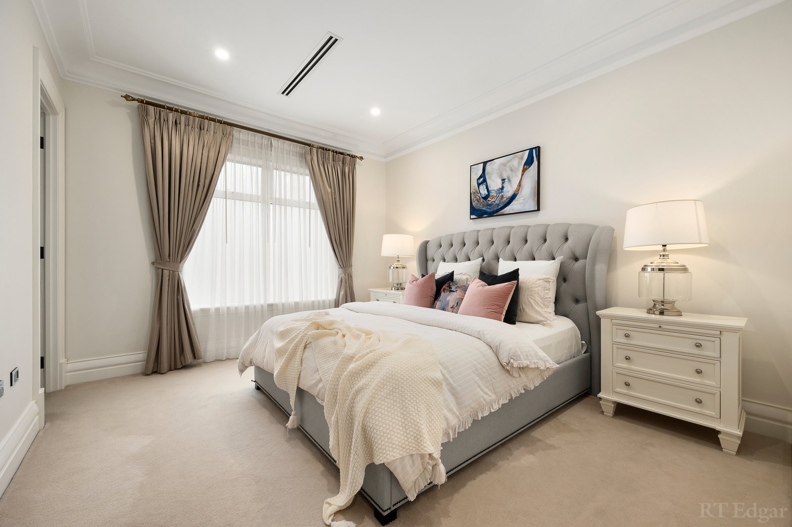 Real Estate and Property in 13 Hopetoun Avenue, Canterbury, VIC