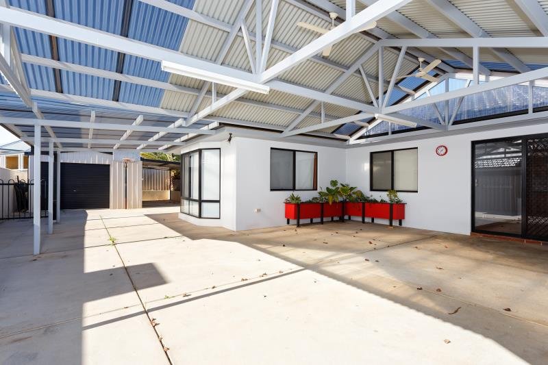 13 Hudson Drive LLOYD 9