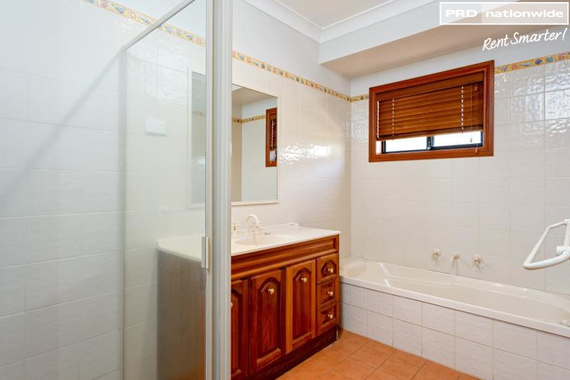 13 Hudson Drive LLOYD 8