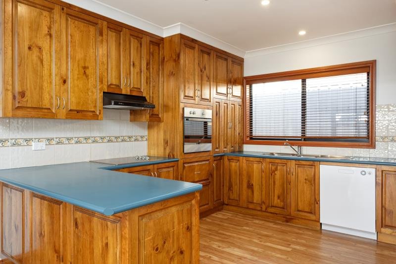 13 Hudson Drive LLOYD 4