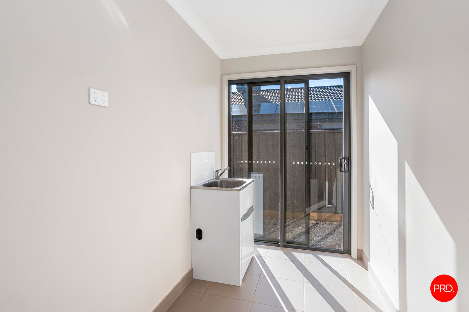 13 Hudson Street JACKASS FLAT 12