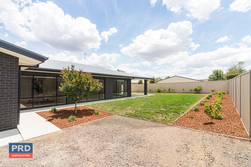 13 Hyland Drive BUNGENDORE 6