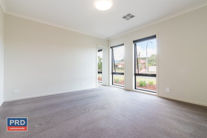 13 Hyland Drive BUNGENDORE 8
