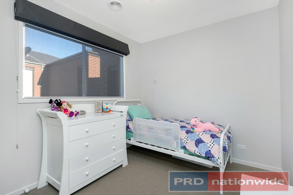 13 Illana Street BROWN HILL 15