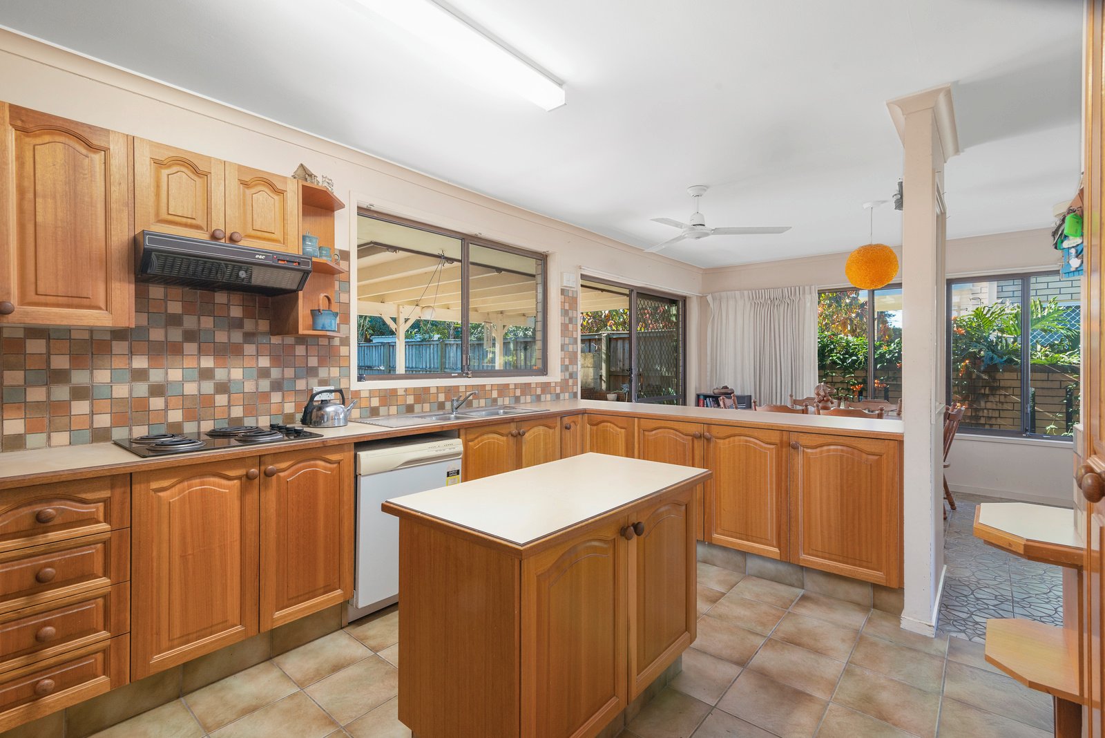 13 Iluka Street PALM BEACH 5