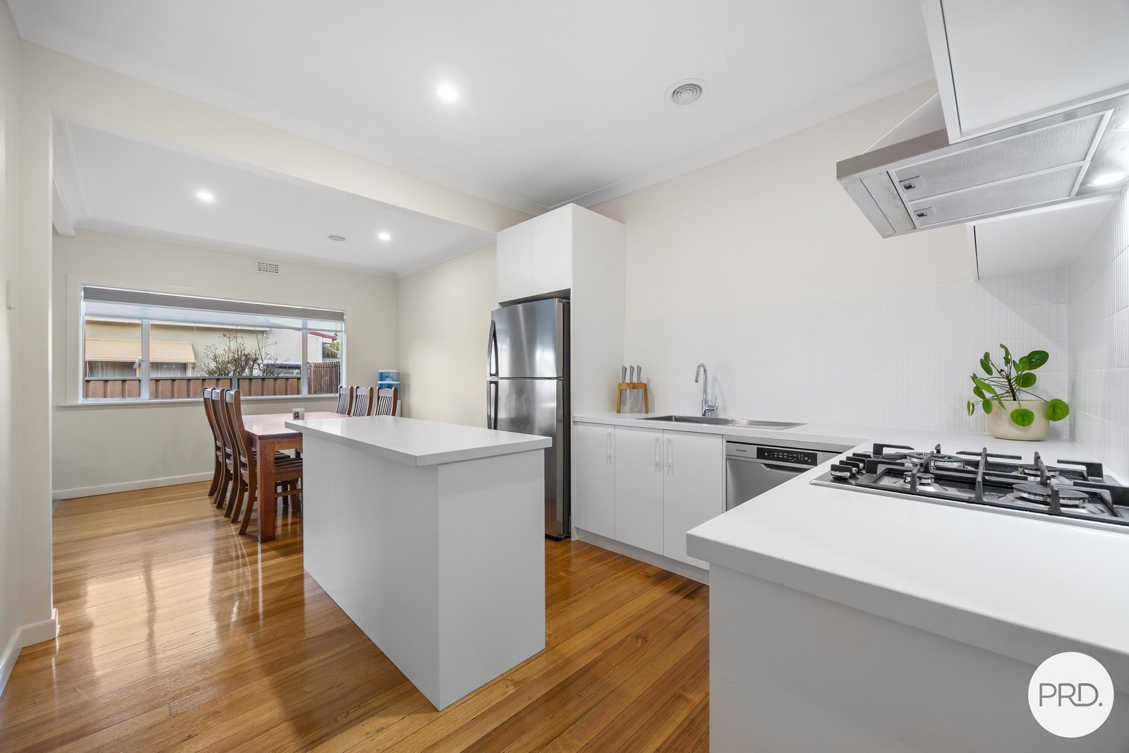 13 Iris Avenue WENDOUREE 8