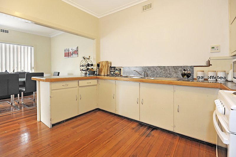 Gallery: 13 Iris Avenue