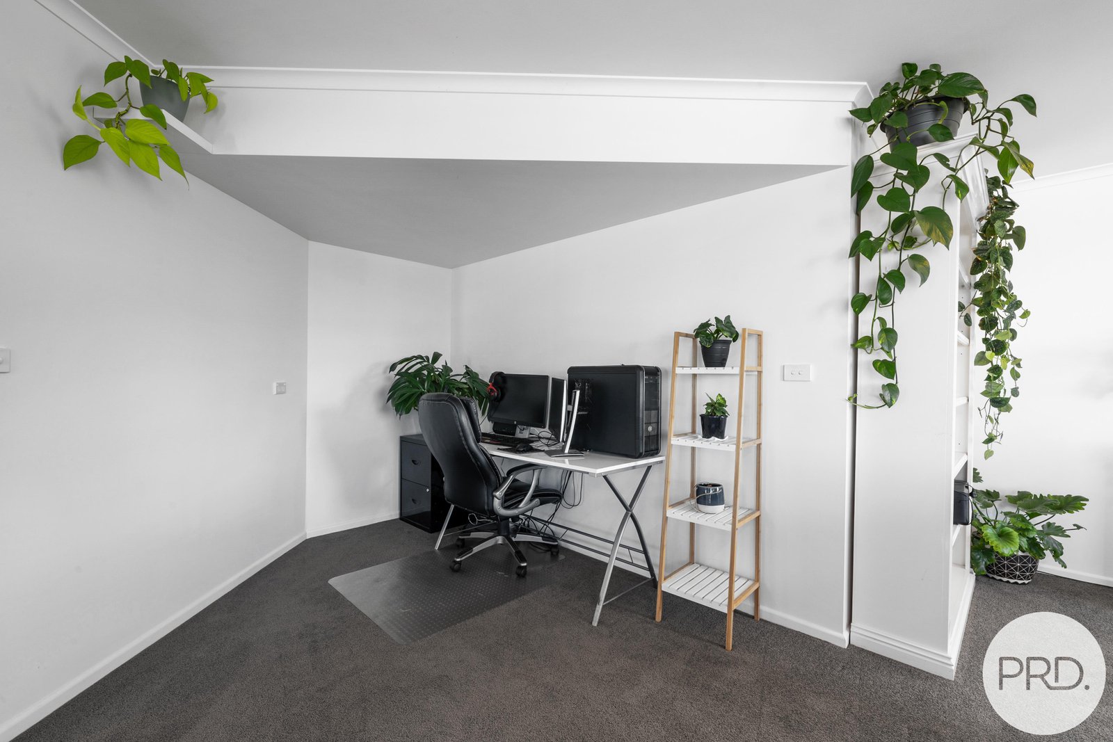 1/3 Jade Court BLACKMANS BAY 5