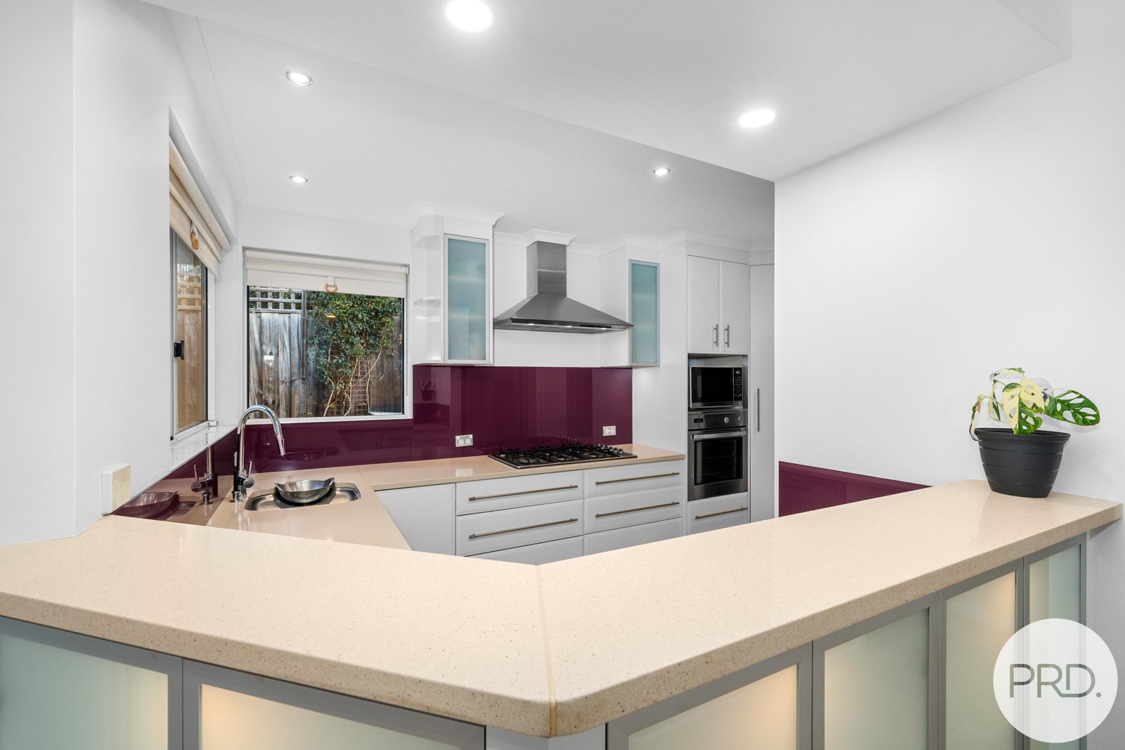 1/3 Jade Court BLACKMANS BAY 8