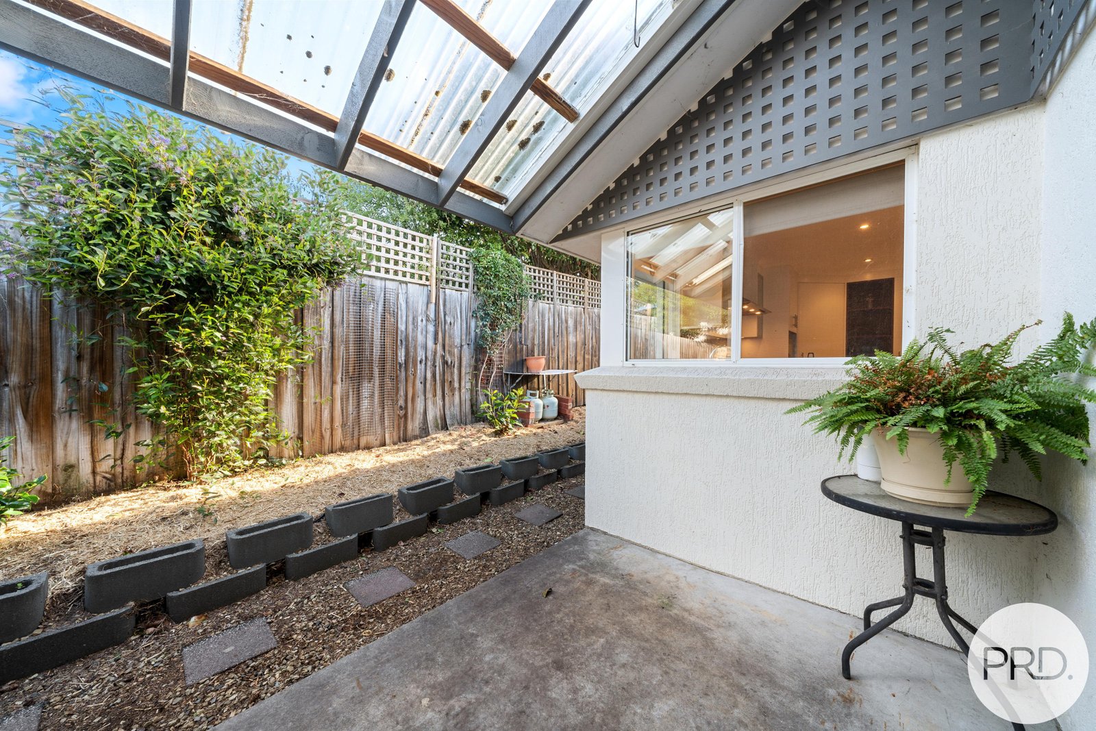 1/3 Jade Court BLACKMANS BAY 16