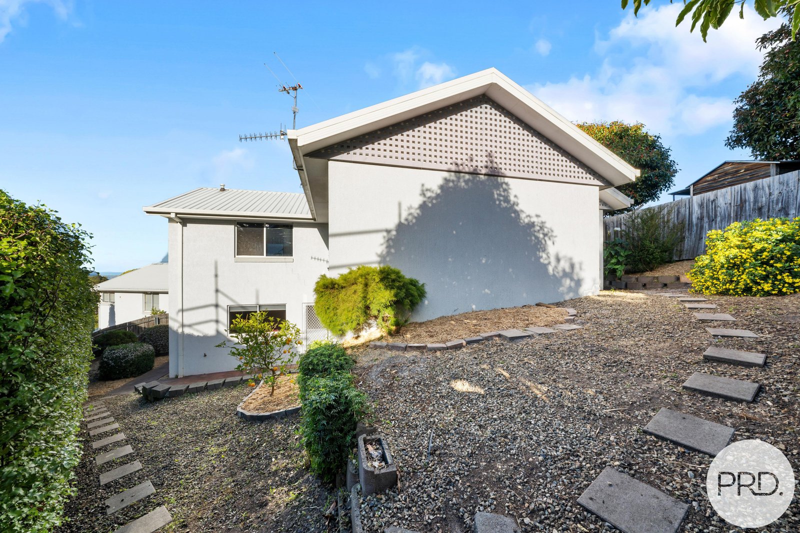 1/3 Jade Court BLACKMANS BAY 18