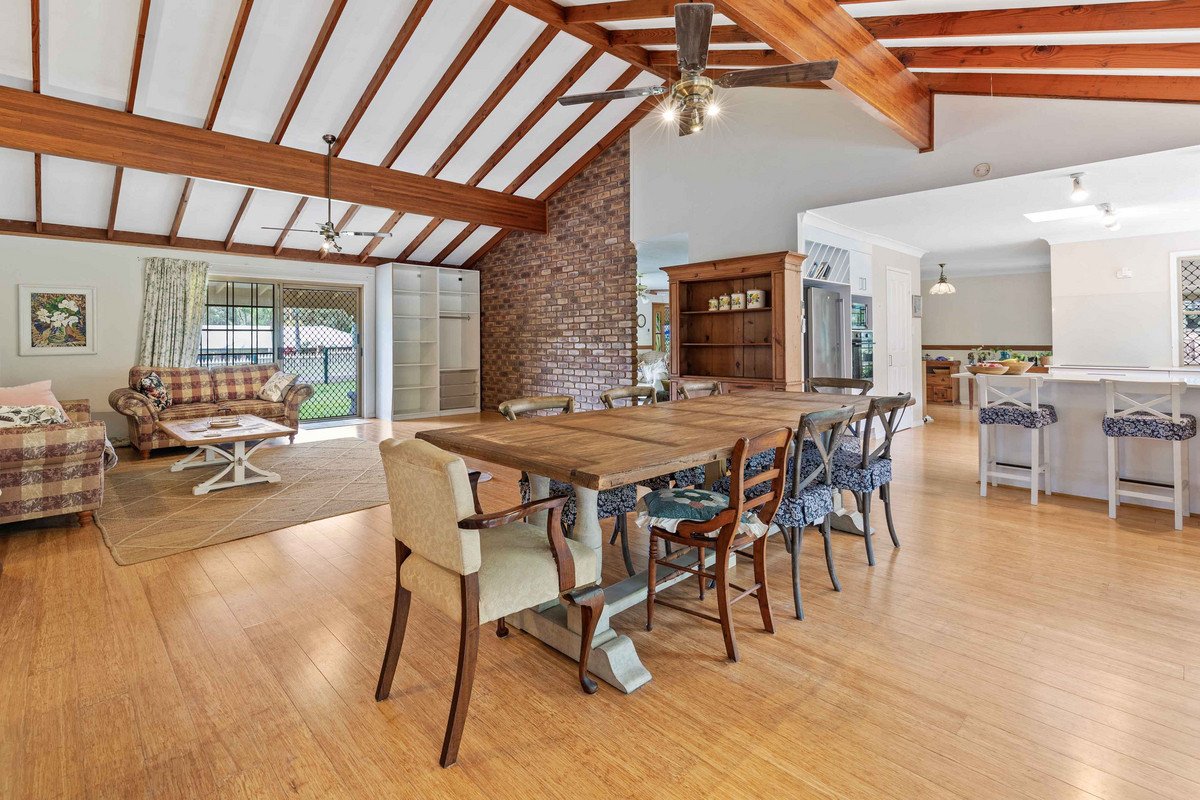 13 Jamberoo Court Tallebudgera 6