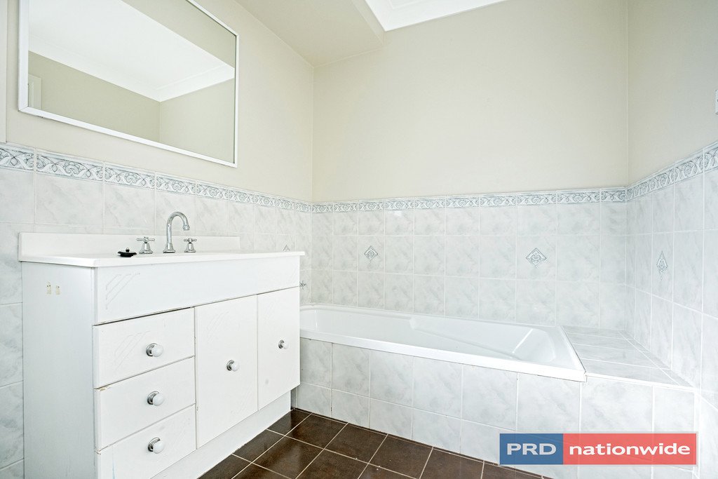 1/3 Jean Street KINGSWOOD 6