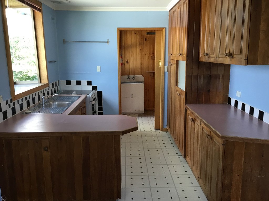 13 Jimbirn Street BERRIEDALE 2