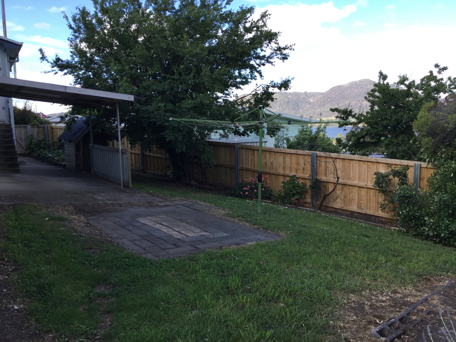 13 Jimbirn Street BERRIEDALE 7
