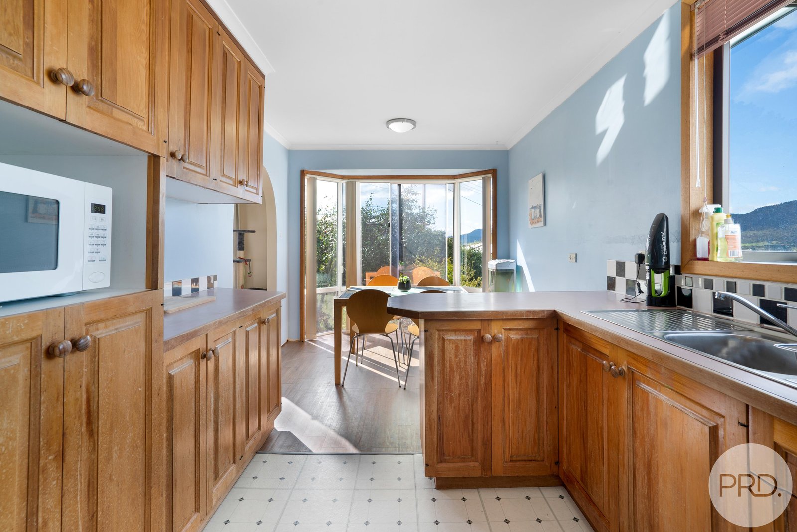 13 Jimbirn Street BERRIEDALE 7
