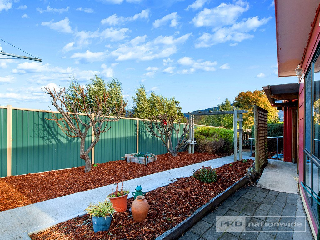 13 Jordan Place BRIDGEWATER 16