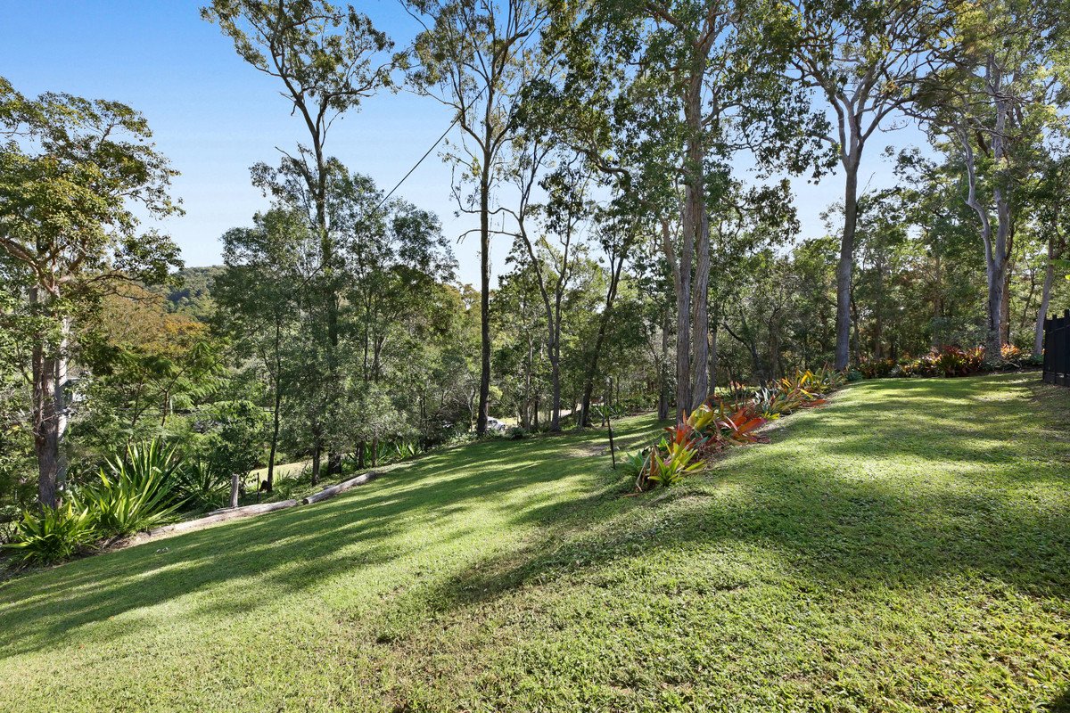 13 Karragata Court Tallebudgera 32