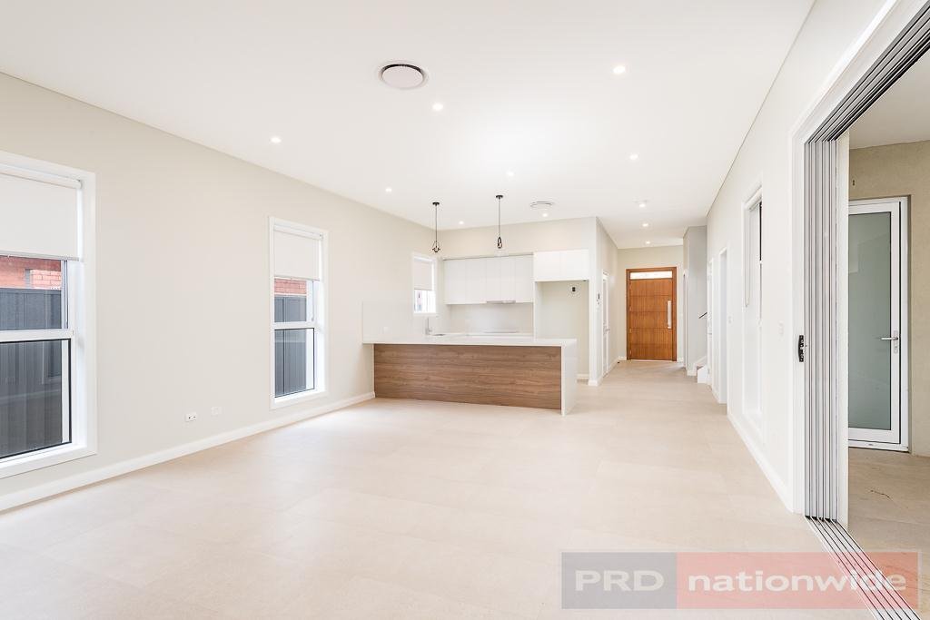 13 Kathleen Parade PICNIC POINT 3