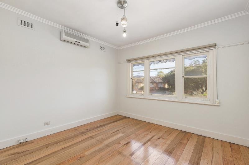 Gallery: 1/3 Kathleen Street