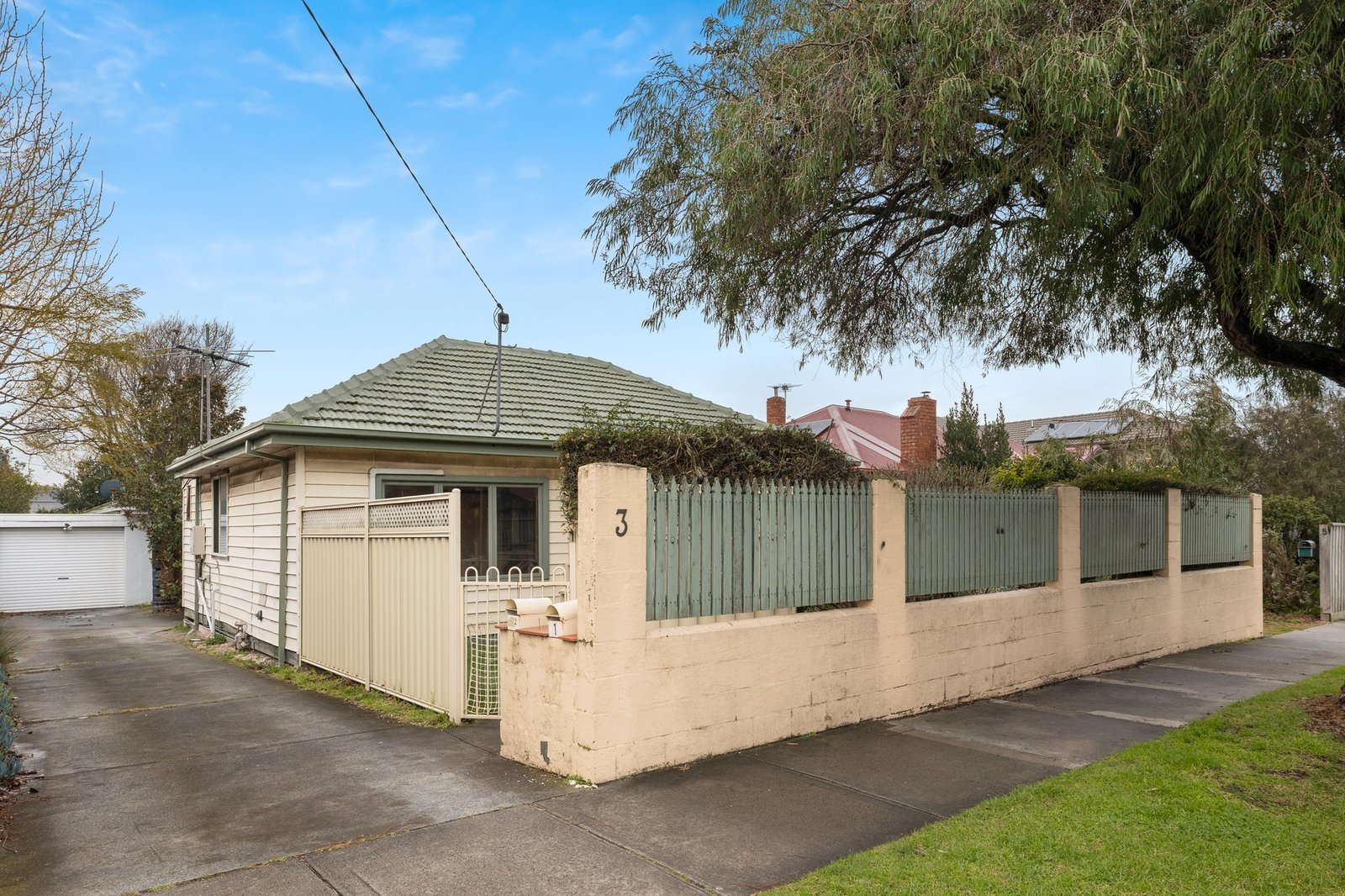 Gallery: 1/3 Keith Street