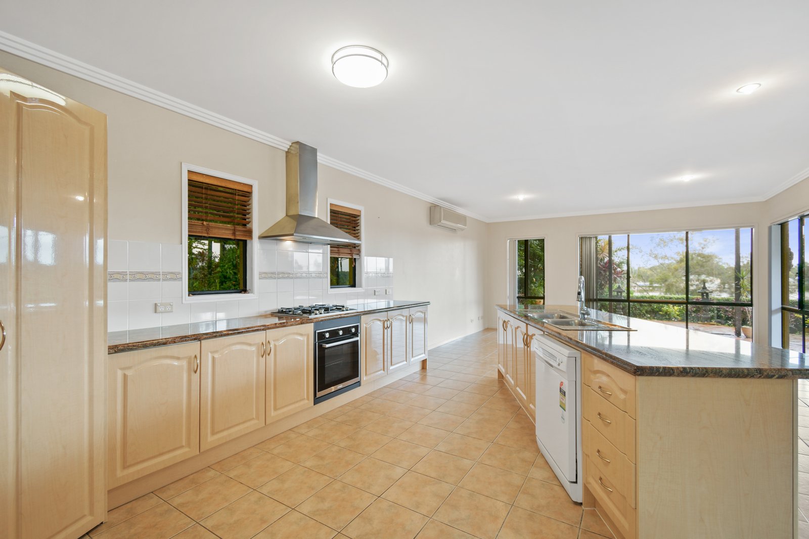 13 Kennedy Drive TWEED HEADS 1