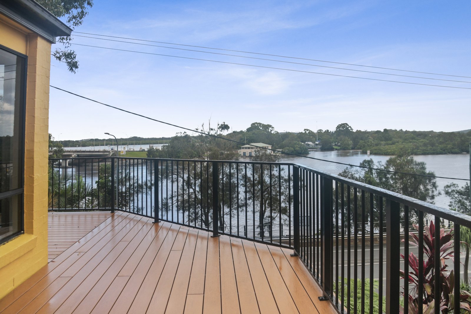 13 Kennedy Drive TWEED HEADS 12
