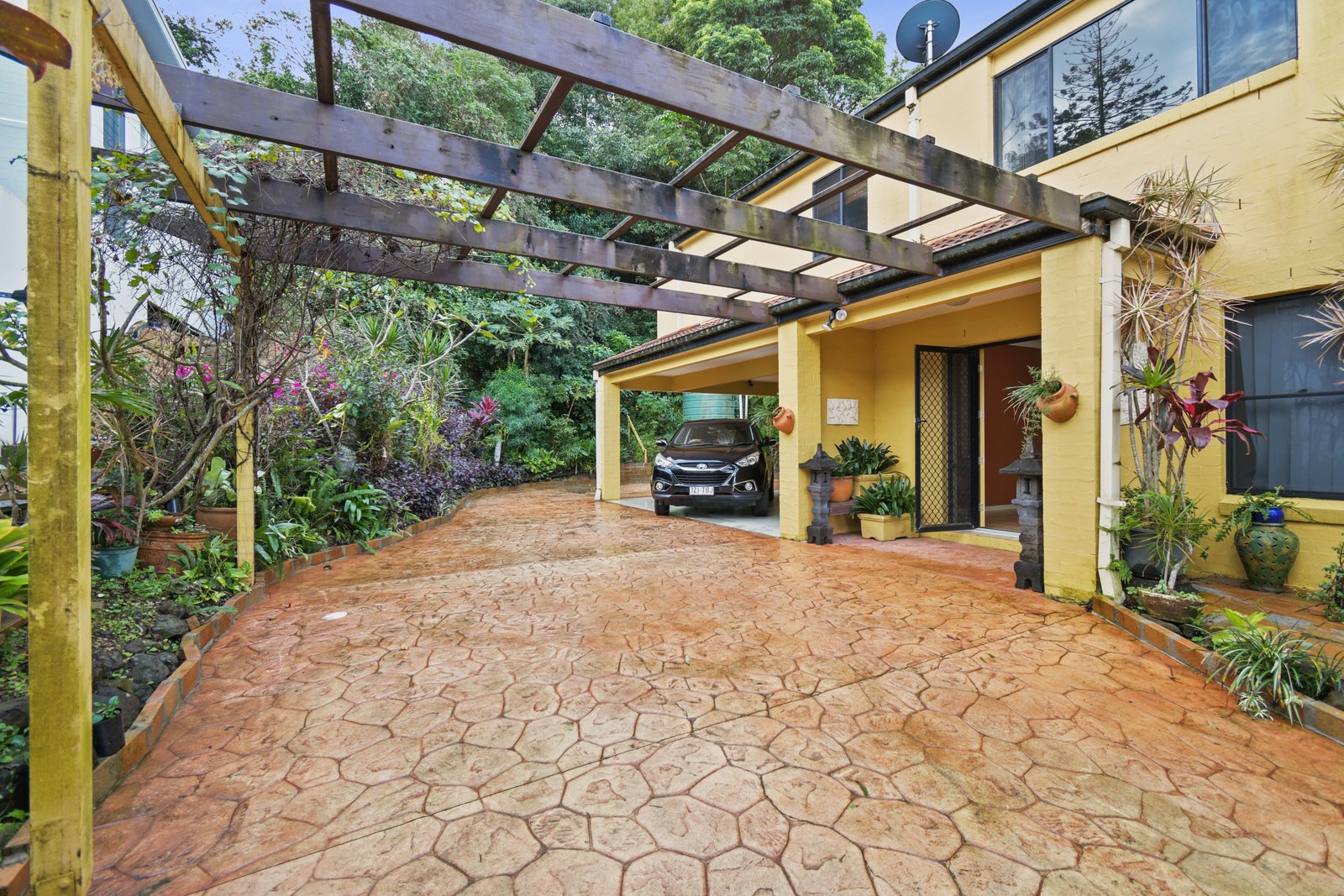 13 Kennedy Drive TWEED HEADS 15