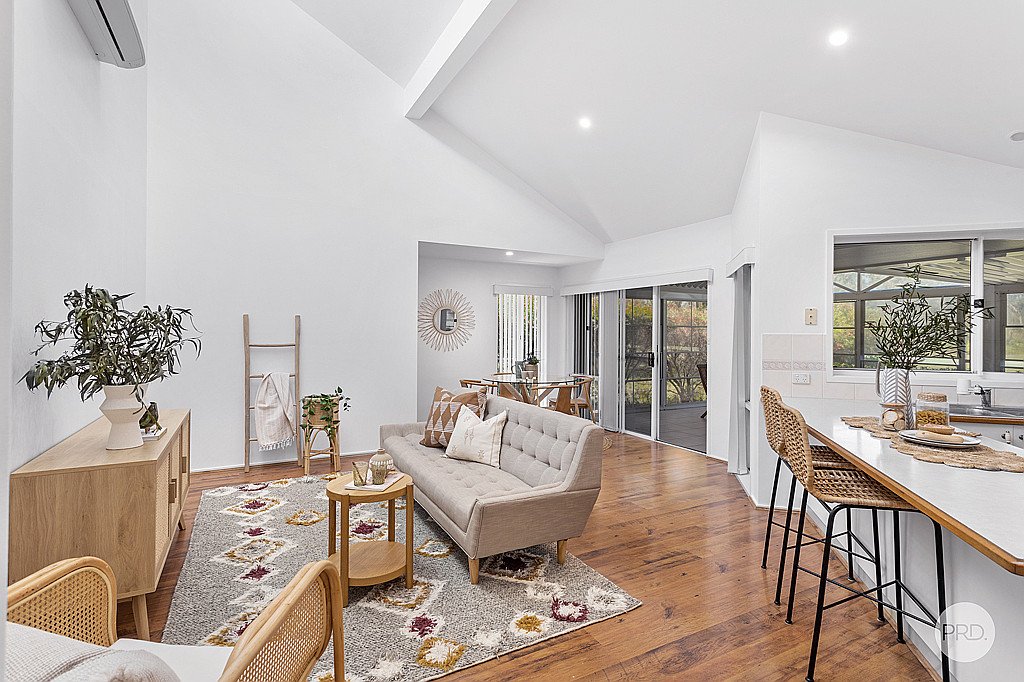 13 Kestrel Avenue SALAMANDER BAY 2