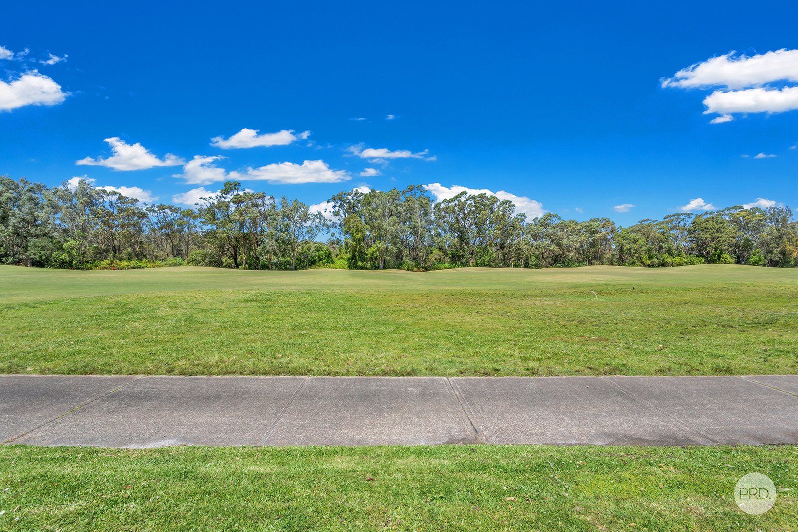 13 Kestrel Avenue SALAMANDER BAY 5