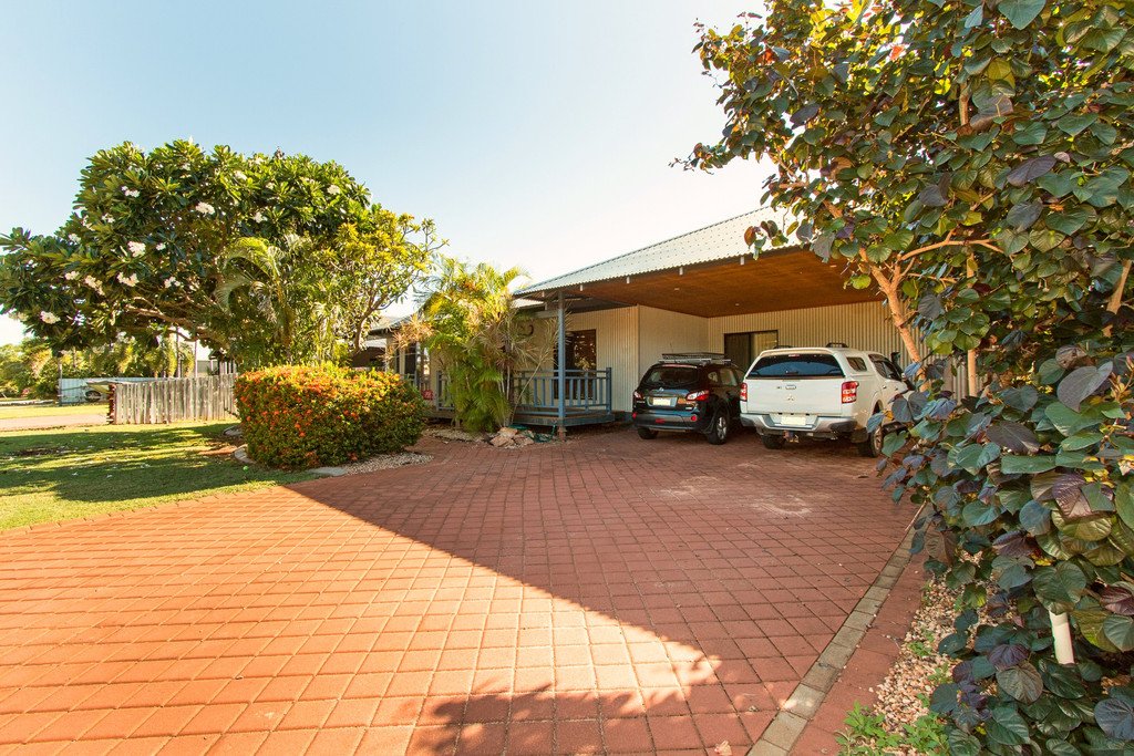 13 Kestrel Place DJUGUN 2
