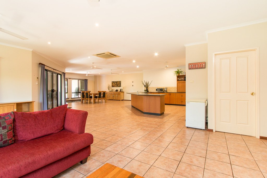13 Kestrel Place DJUGUN 3