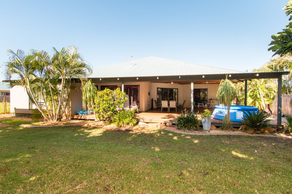 13 Kestrel Place DJUGUN 11