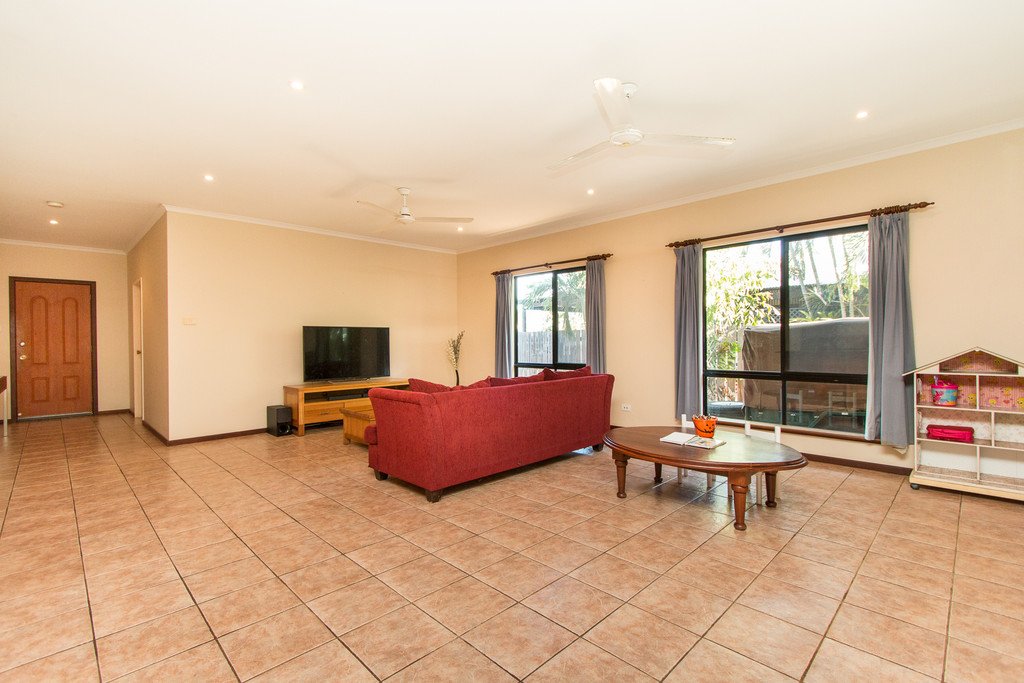 13 Kestrel Place DJUGUN 22