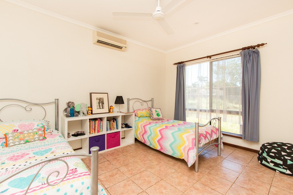 13 Kestrel Place DJUGUN 25