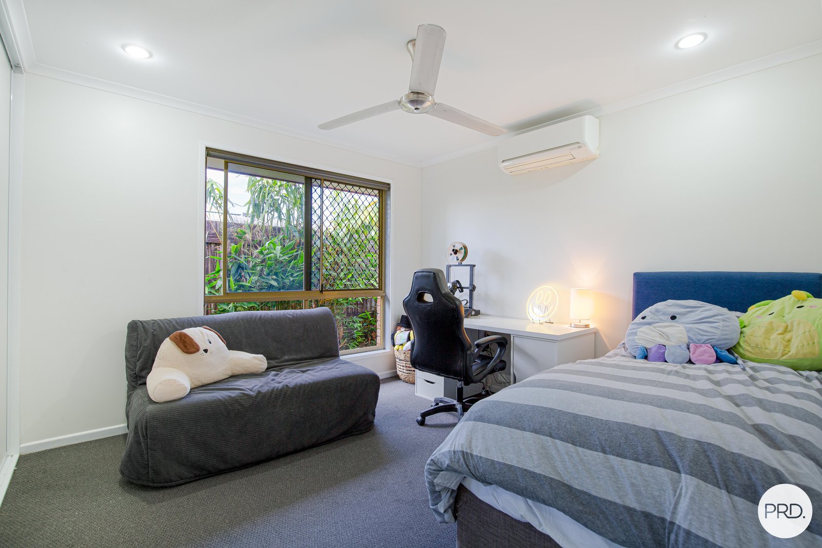 13 Kidston Avenue RURAL VIEW 15