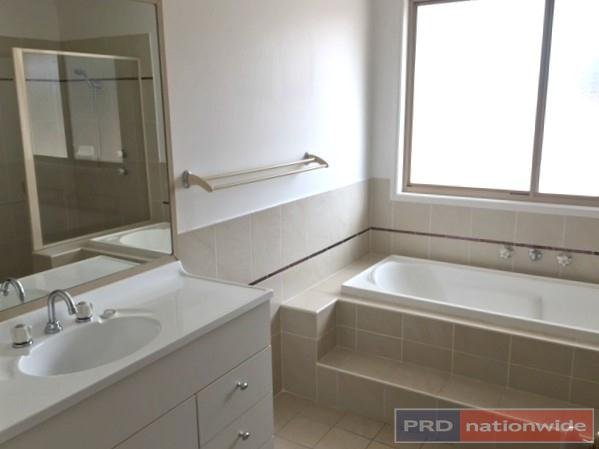 13 Kingston Avenue PANANIA 5