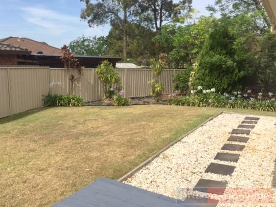 13 Kingston Avenue PANANIA 10