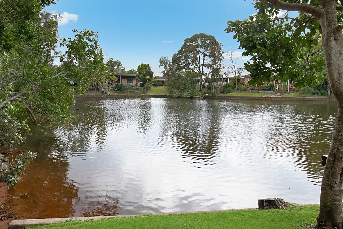 13 Kolora Way OCEAN SHORES 16