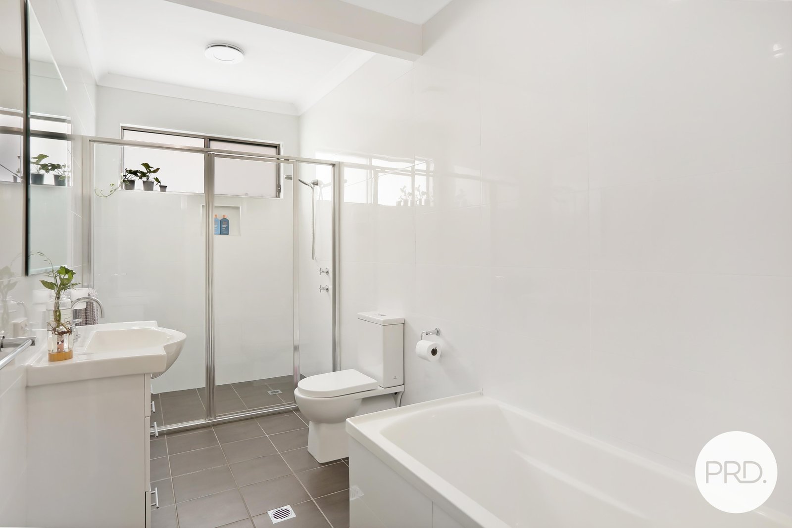 13 Lakelands Drive DAPTO 3